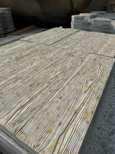 Wood-effect paving